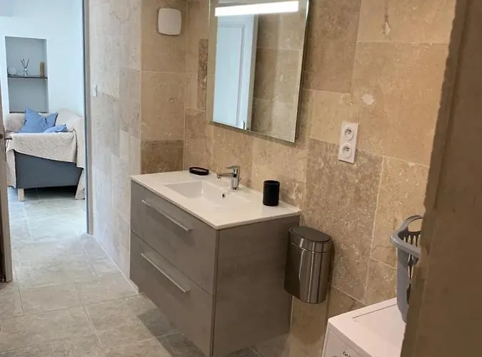 Apartman Terre De Lumiere 3 *