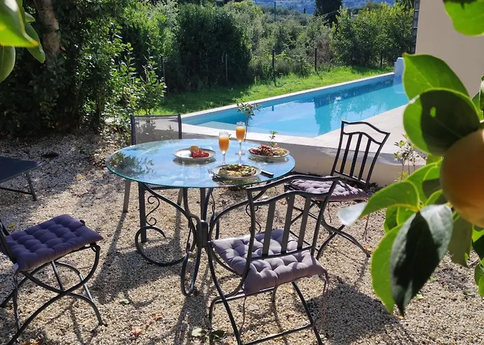 Apartman Terre De Lumiere 3 *