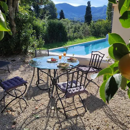 Apartament Terre De Lumiere 3 *